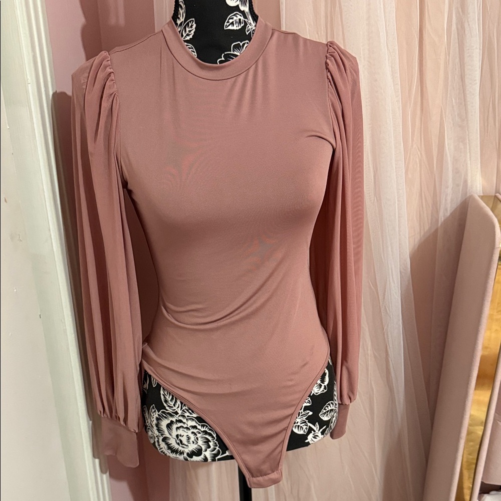 Elegant Long Sleeve Mauve Bodysuit